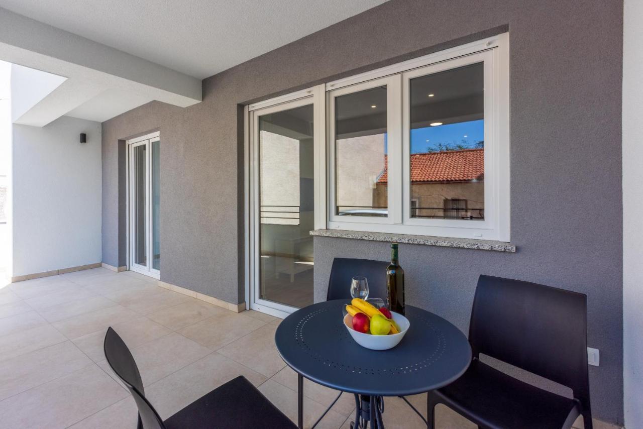 סלצה Luxury Apartments Lovorka 1 & 2**** מראה חיצוני תמונה