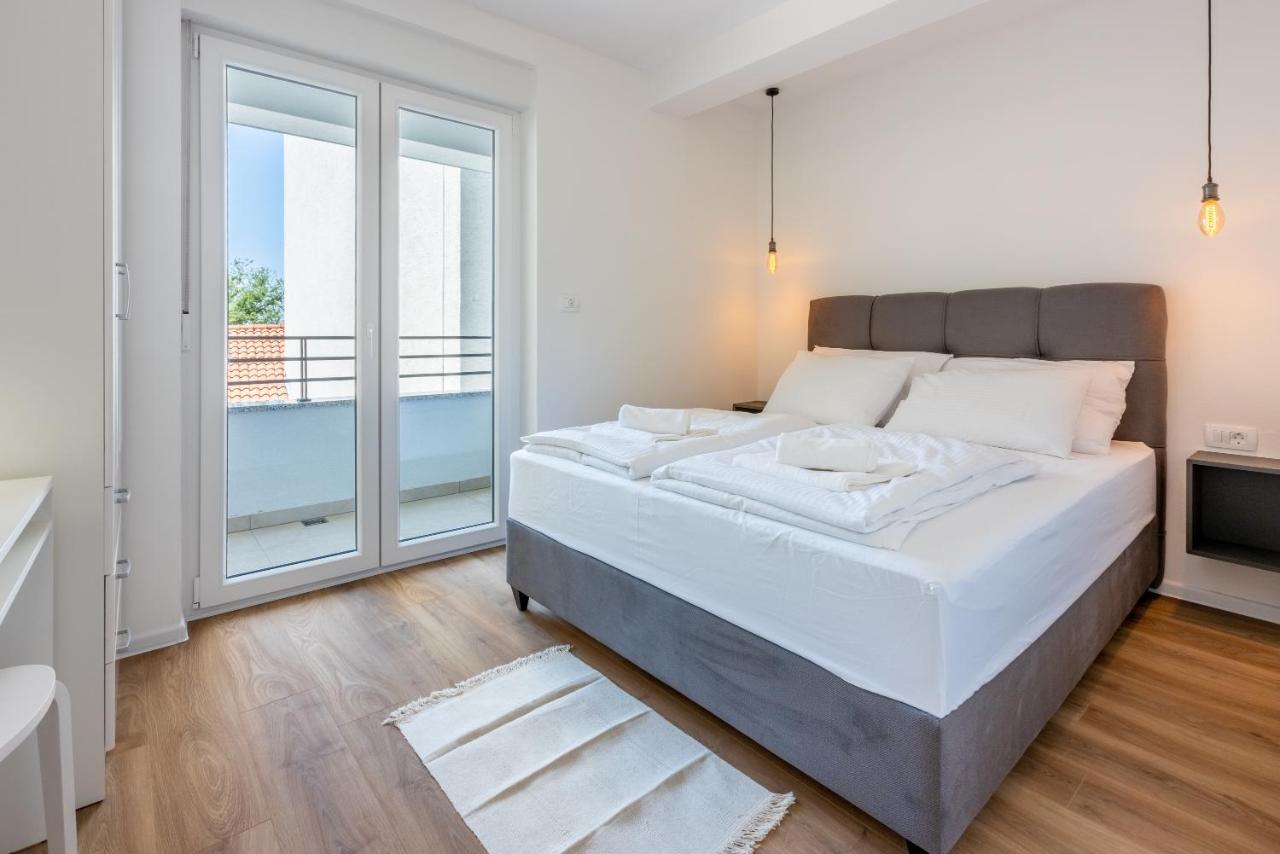 סלצה Luxury Apartments Lovorka 1 & 2**** מראה חיצוני תמונה